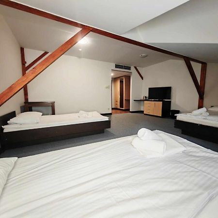 Maka I Magia Obiady Domowe Hotel Zambrow Exterior foto